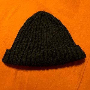 Urban outfitters beanie!